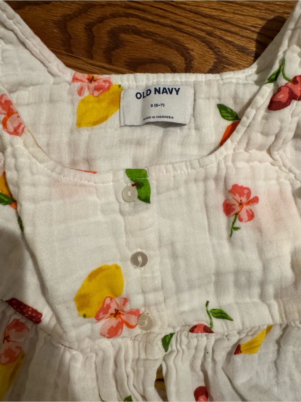 Old Navy White Fruit-Print Tank Top & Shorts Set with Yellow Trim - Picture 4 of 4